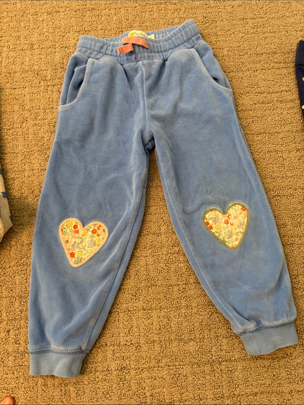 Mini Boden 3-4T girls bundle Blue Heart Sweatpants striped cropped sweatshirt - Picture 4 of 7